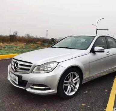 奔驰 C级 2013款 C 260 CGI 优雅型 奔驰 C级 2013款 C 260 CGI 优雅型